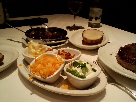 Fleming's Prime Steakhouse & Wine Bar